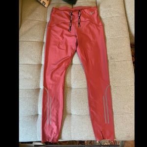 Red Nike Speed 7/8 running tights